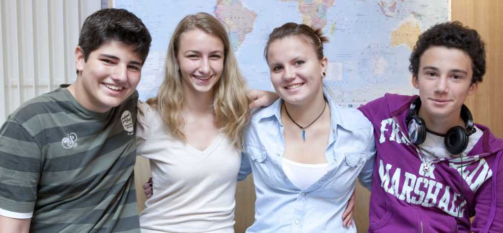 Etudiants en voyage pour apprendre le Français